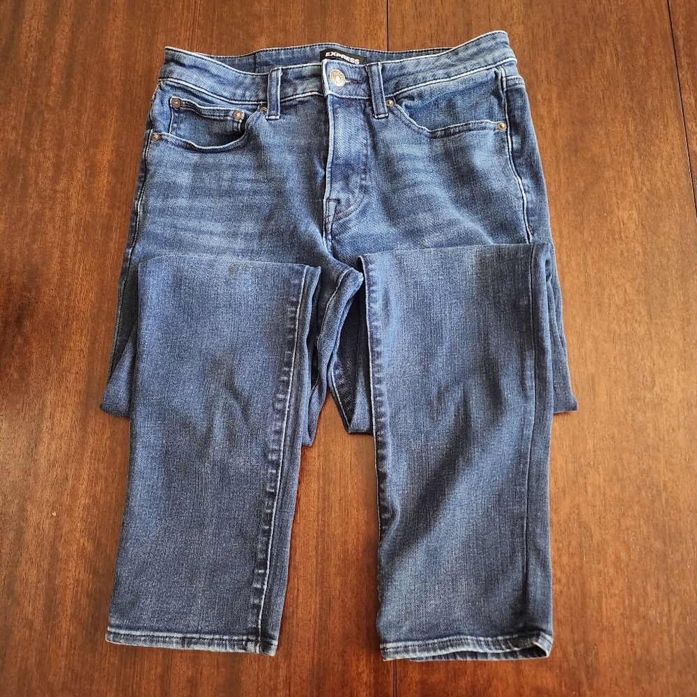 30x32 Express Slim Hyper Stretch Medium Wash Jeans